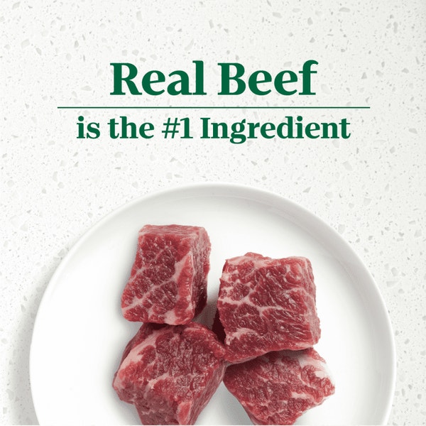 Tender Beef Entrée With Tomato and a Hint of Basil Filets in Gravy image 2
